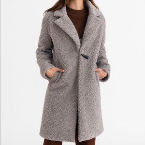 Chic grey coat